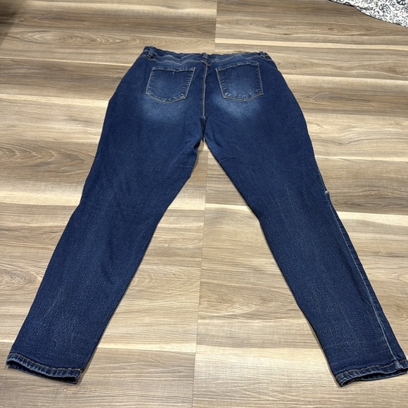 YMI Blue Denim Jeans - Size 16 - Picture 7 of 9